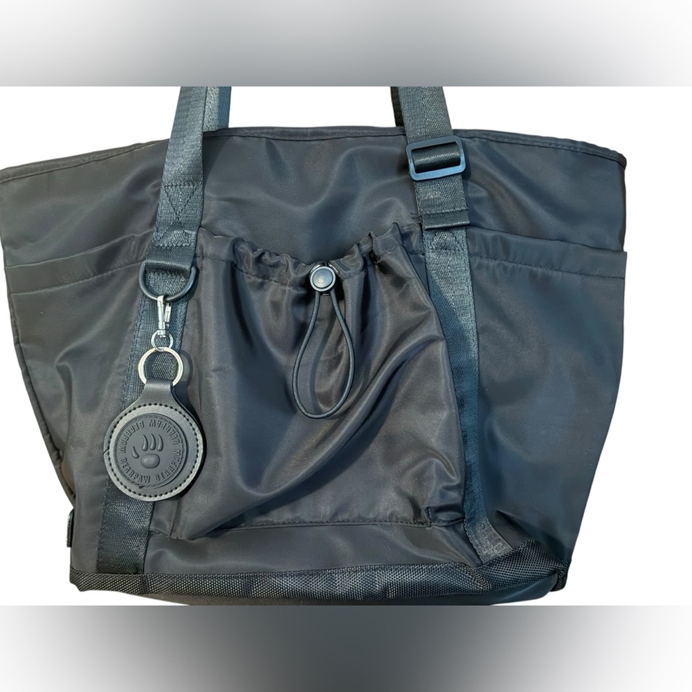 BearPaw Black Nylon Tote Bag with Front Drawstring Pocket Travel Work - Picture 2 of 11